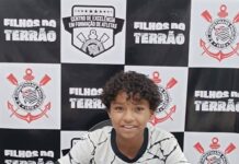 Menino de 10 anos de Riolândia é contratado para a base do Corinthians