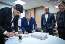 Reinaldo Carneiro Bastos registra chapa e será candidato único na FPF