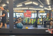 Neymar registra treino em academia de casa durante folga do elenco do Santos