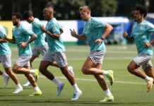 Vitor Roque treina separado do elenco do Palmeiras pelo segundo dia seguido