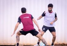 Yuri Alberto e Kaio César treinam com bola em reapresentação do Corinthians no CT