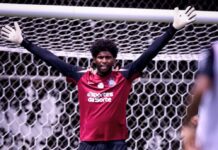 Corinthians estipula valor mínimo para negociar Hugo Souza