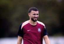 “Zaka” surpreende o Corinthians, ganha elogios internos e pode jogar contra o Coritiba