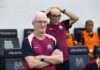 Dorival vê jogo controlado do Corinthians na Vila e minimiza pressão: “Dou pouca importância”