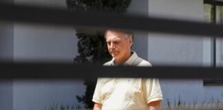 Defesa pede ao STF autorização para cirurgia de Bolsonaro