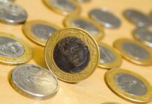 Carga tributária bruta do governo atinge recorde de 32,4% do PIB em 2025