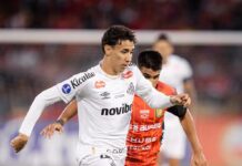 Santos anuncia renovação de contrato de Gabriel Bontempo