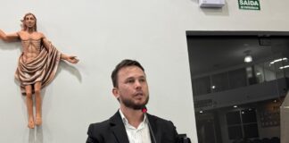 Emerson Pereira volta a pedir fim do recesso branco na Câmara