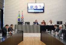 Deputado Carlão Pignatari preside 1ª reunião da CPI dos Lixões e comissão aprova 11 requerimentos na Alesp