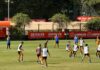 Dorival ganha opções e comanda treino em campo reduzido