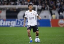 Diniz busca alternativas para o meio-campo do Corinthians e tem dificuldade para achar titular