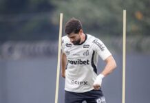 Cuca deve ter novos desfalques para jogo contra o Coritiba, pelo Brasileirão