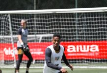 Cruzeiro procura São Paulo e sonda situação do lateral Wendell