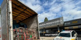 Homem é preso com mais de uma tonelada de maconha escondida em colchões