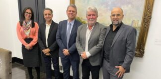 Vereadores pressionam e Prefeitura formaliza saída do Universaliza SP