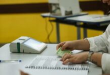 Prazo para tirar ou regularizar título de eleitor termina nesta quarta-feira
