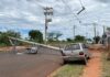 7 colisões de veículos contra postes da rede de energia são registradas por dia pela Neoenergia Elektro