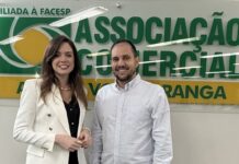 Natália passa presidência da ACV para Guilherme da Votuciclo