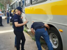 Fiscalização no transporte escolar em Votuporanga flagra motorista com CNH cassada