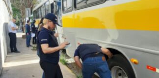 Fiscalização no transporte escolar em Votuporanga flagra motorista com CNH cassada
