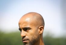 Lucas Moura retira bota e avança em recuperação no São Paulo
