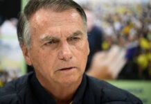 Moraes veta oitiva virtual e autoriza polícia a ouvir Bolsonaro
