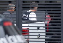 Bolsonaro recebeu visitas de agentes depois de perda de sinal de tornozeleira; suspeita era de nova violação