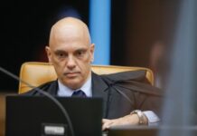 Moraes dá 48 horas para Exército entregar armas de Bolsonaro à PF