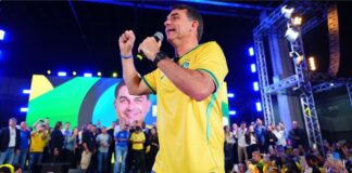 Após recusar PF, Flávio relata ameaças e passa a usar colete