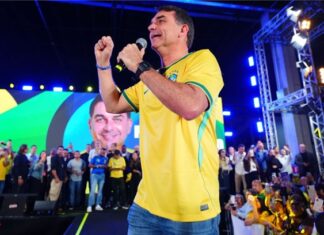 Após recusar PF, Flávio relata ameaças e passa a usar colete