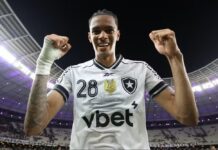 São Paulo desiste de troca por Ferraresi e encaminha compra de Newton