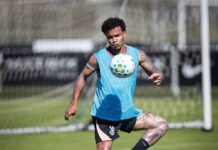 Diniz busca soluções para ataque do Corinthians, e Kaio César pode ter sequência como titular
