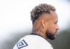 Neymar se reapresenta ao Santos e faz exames no CT