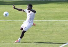 Miguel Bilong: quem é o camaronês de 18 anos que se destacou em jogo-treino do Palmeiras