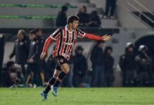 São Paulo encaminha empréstimo de Tapia para time dos Estados Unidos