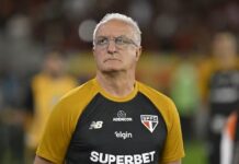 Dorival explica tática do São Paulo contra o Flamengo e valoriza empate: “No caminho certo”