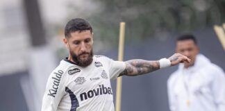 Santos tenta rescisões amigáveis com jogadores fora dos planos para aliviar folha salarial
