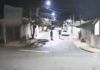 Homens são flagrados atirando contra muro de casa em Andradina