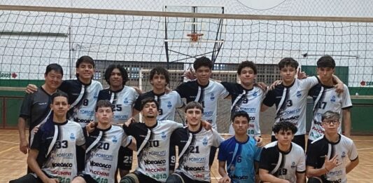 Vôlei Masculino de Votuporanga lidera competição regional