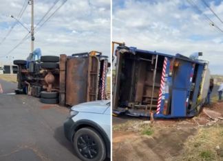 Caminhão da coleta de lixo tomba na marginal da SP-320 em Votuporanga