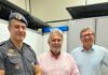 Comandante da Polícia Militar homenageia Jorge Seba pela parceria na segurança pública