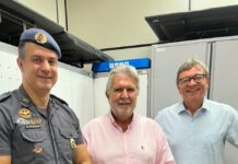 Comandante da Polícia Militar homenageia Jorge Seba pela parceria na segurança pública