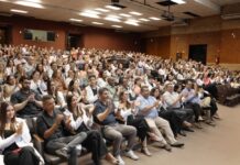 Unifev realiza cerimônia de entrega do jaleco para calouros da 15ª turma de Medicina