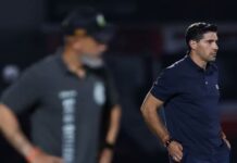 Abel critica arbitragem em empate do Palmeiras e diz que Vitor Roque “não está em boa forma”