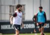 Yuri Alberto fica perto de retorno, e Hugo Souza faz atividade sem restrições