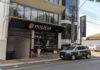 Empresário de 71 anos é preso suspeito de assediar funcionária em concessionária de veículos