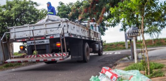 Saev Ambiental reforça orientações para ampliar aproveitamento de recicláveis em Votuporanga