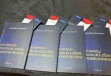 Unifev sedia lançamento de livro de egresso de Direito no Dia do Advogado