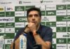 Abel diz que Palmeiras não vai priorizar torneios e comenta denúncia: “Não matei ninguém”