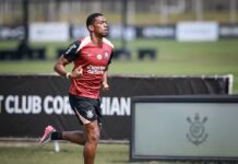 Corinthians não tem pressa para vender André e espera avançar em negociação depois da janela